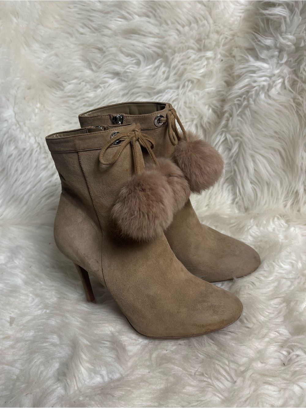 Michael Kors Temi khaki suede Pompom fur ankle heel boots SZ7M